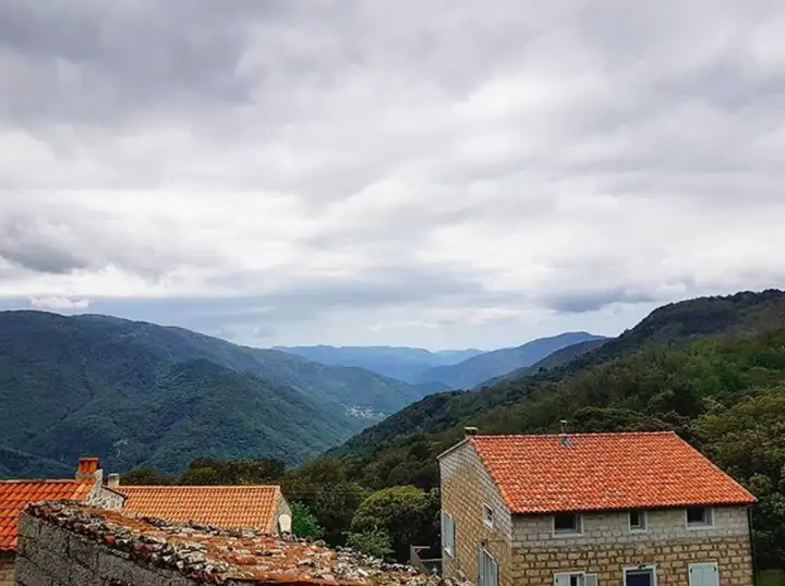 Serra-di-Scopamène - week-end romantique