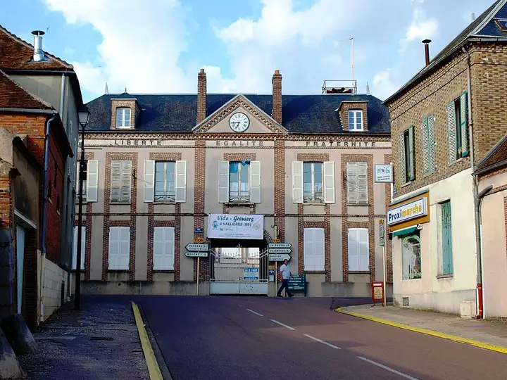 Thorigny-sur-Oreuse - week-end romantique