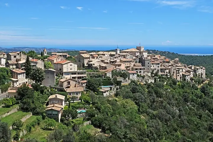 Tourrettes-sur-Loup - week-end romantique