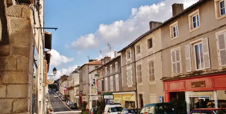 Valence-en-Poitou - week-end romantique