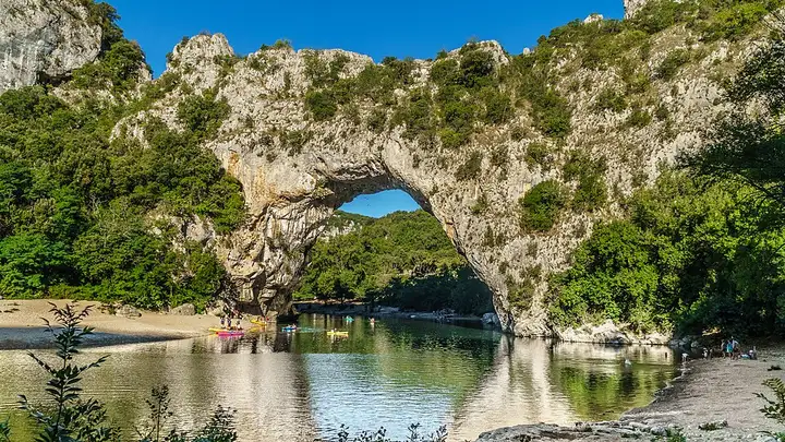 Vallon-Pont-d'Arc - week-end romantique