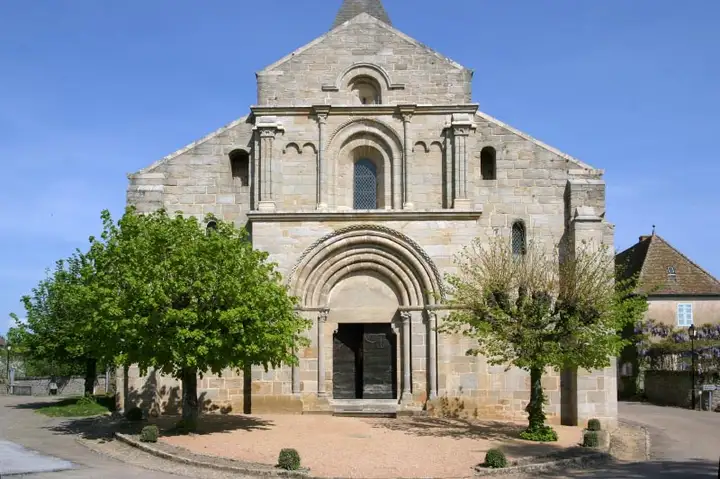 Varenne-l'Arconce - week-end romantique