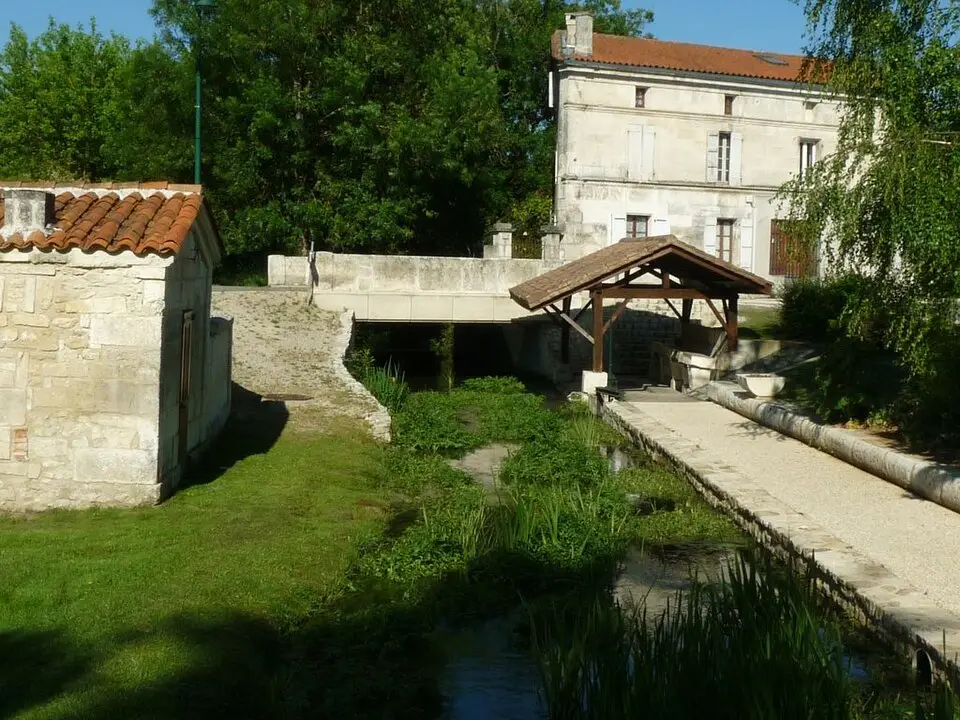Vœuil-et-Giget - week-end romantique